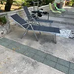 Prahovic Apartment *