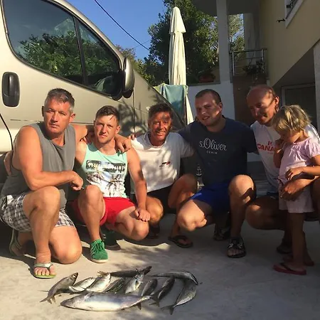 Prahovic アパート